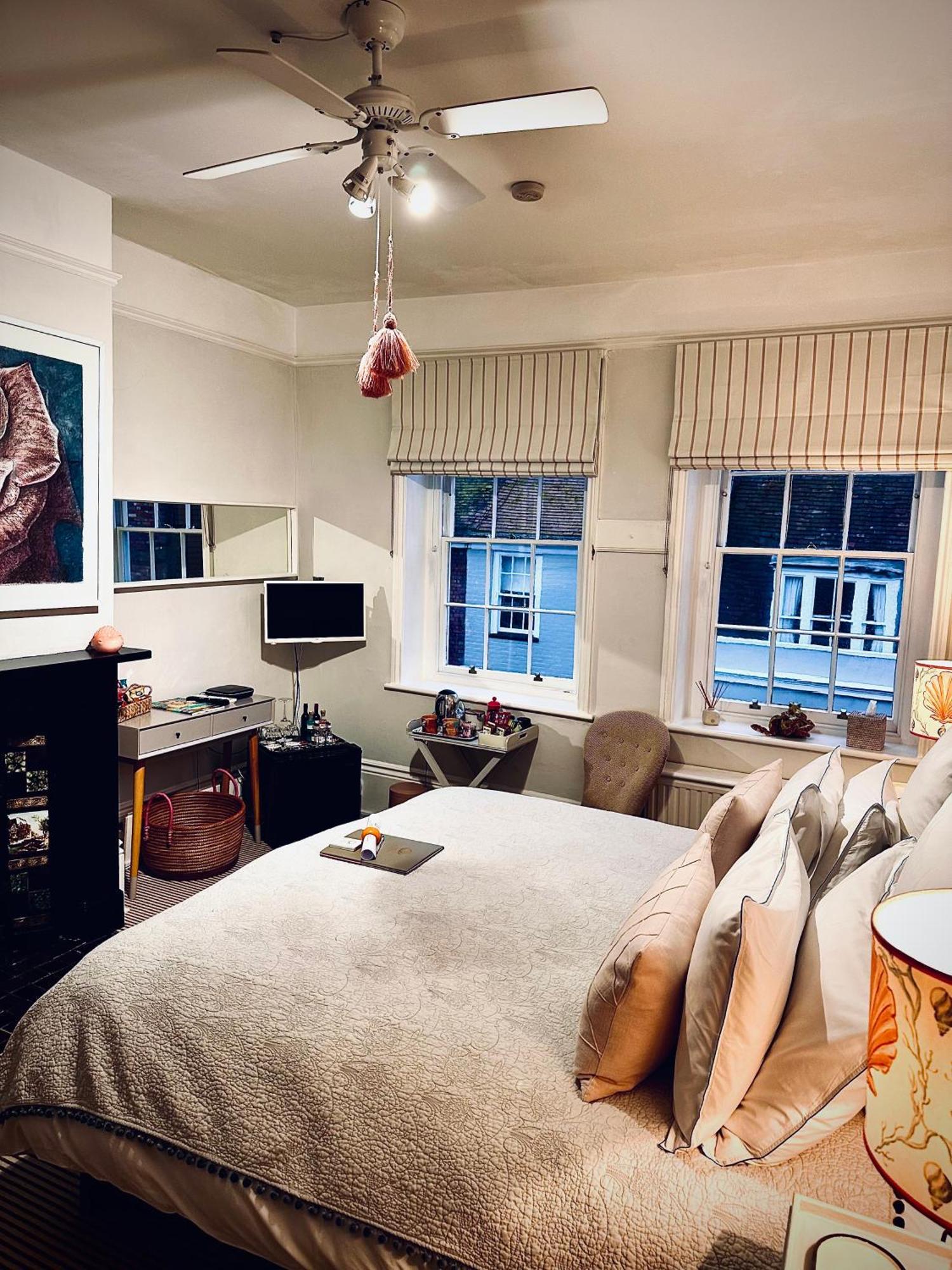 The Laindons Bed & Breakfast Hastings Bagian luar foto